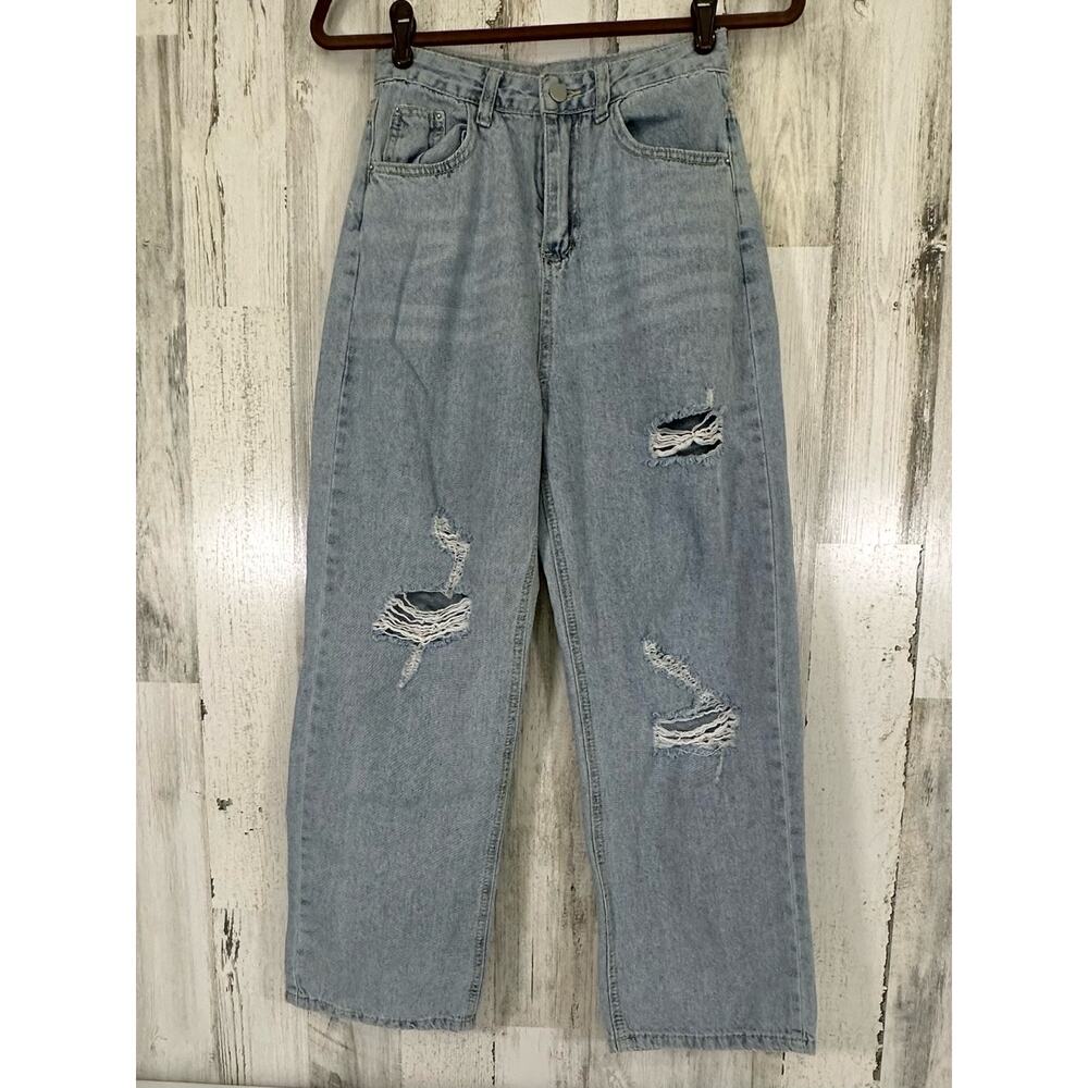 Vintage Womens Jeans Size 24x25 Light Wash Straight Leg Well‎ Loved Holes